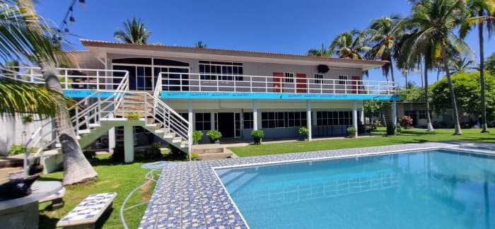 Casa de playa en venta San Diego primera fila - foto 1