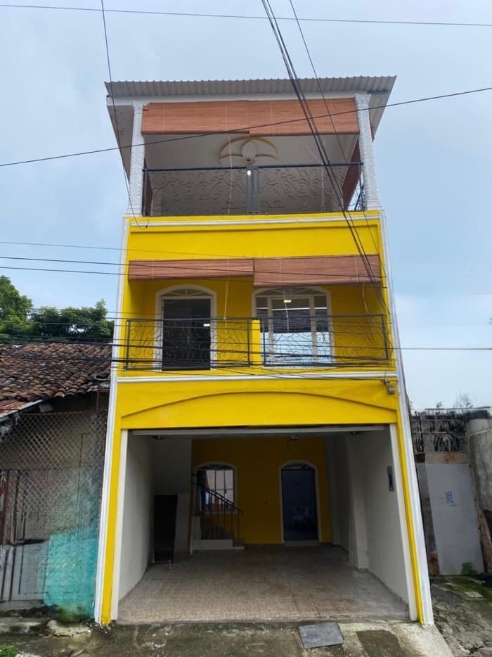 Casa comercial y residencial en centro de Zacatecoluca - foto 1