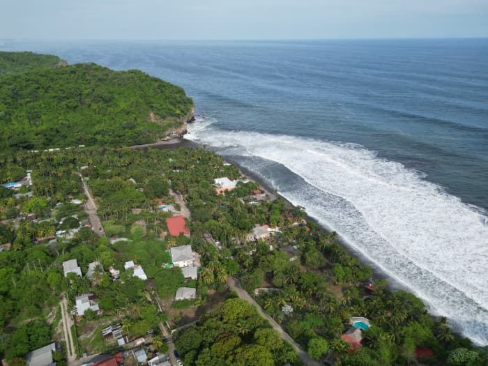 Vendo 118 Manzanas Playa La Perla ideal para desarrollo - foto 1