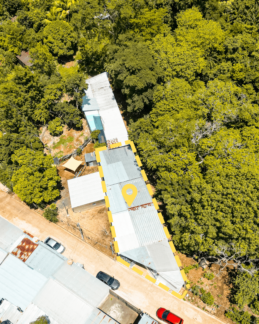 Casa en venta en el centro de Tamanique La Libertad - foto 1