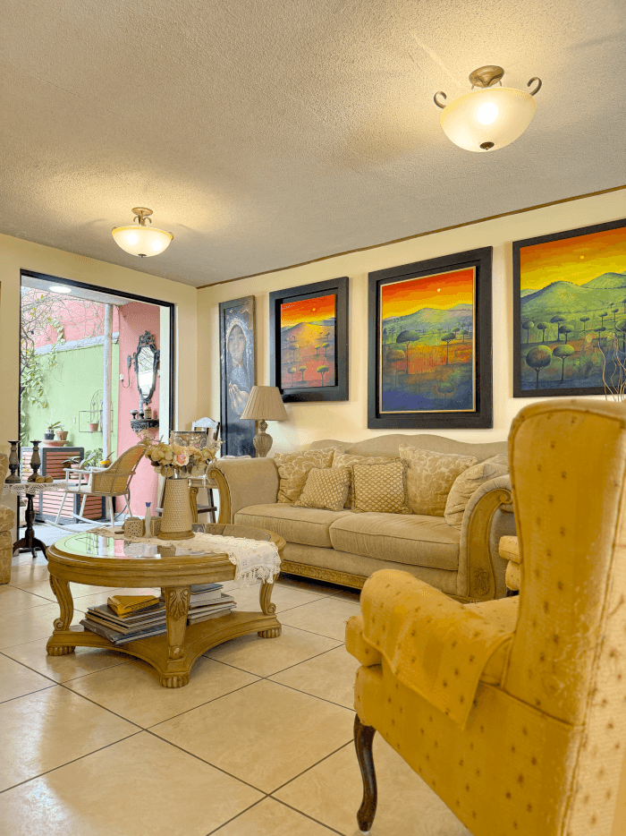 Casa en venta en Residencial Utila Santa Tecla - Sala