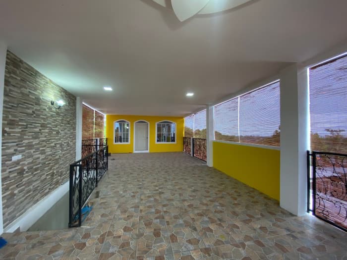 Casa comercial y residencial en centro de Zacatecoluca - foto 3