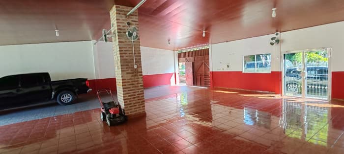Propiedad comercial con ingresos mensuales de $1,200  - foto 2