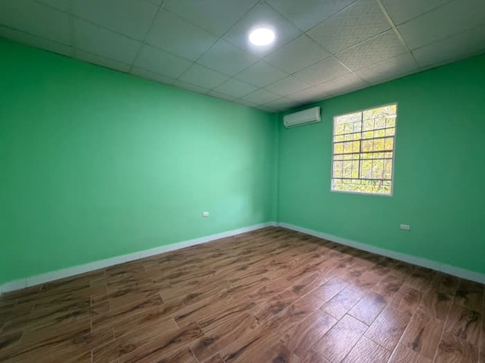 Alquilo apartamento en segundo nivel San Luis Talpa - foto 6