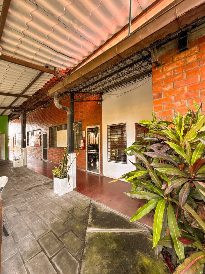 Alquilo propiedad de uso comercial Antiguo Cuscatlán - foto 11