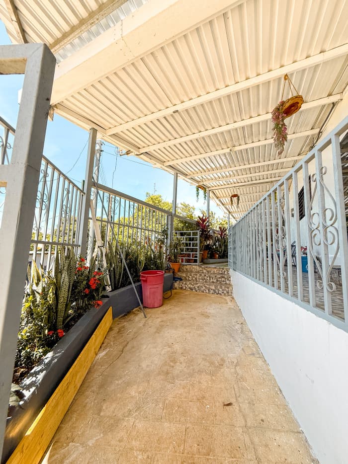 Casa en venta en el centro de Tamanique La Libertad - foto 4