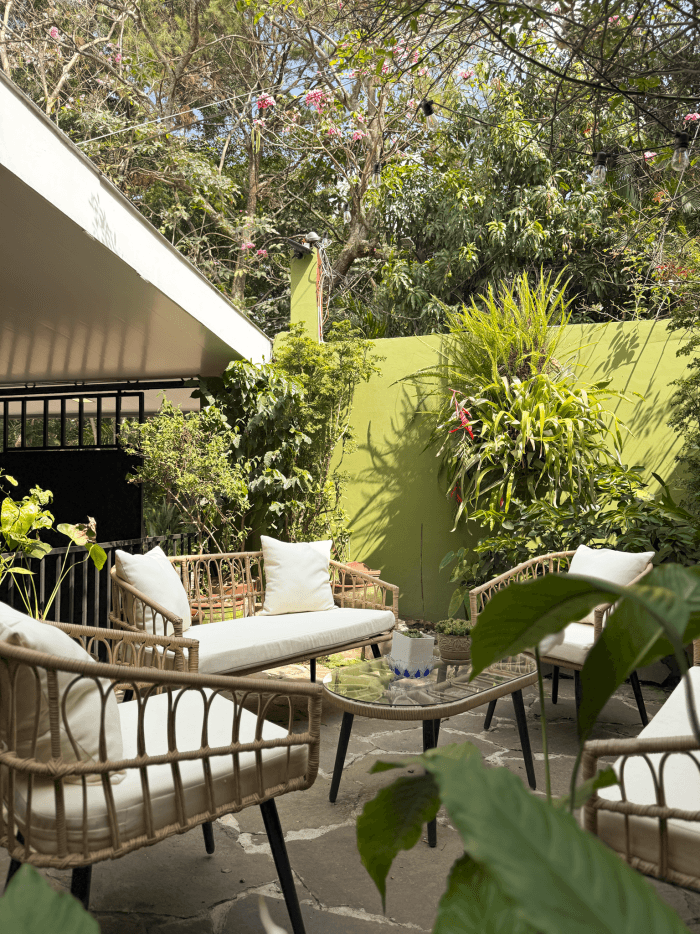 Casa en venta en Residencial Utila Santa Tecla - Jardín