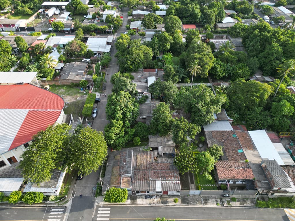 Casa en venta en Hacienda Sitio del Niño en Opico - foto 2
