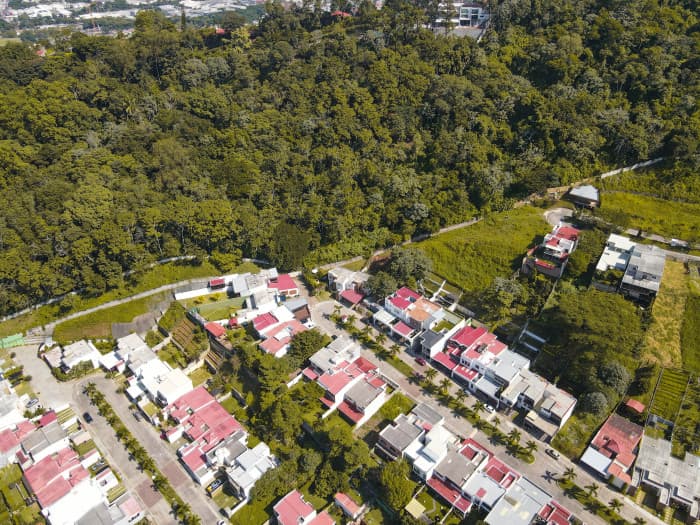 Terreno en venta para inversión en Santa Elena 4.8 mz - foto 4