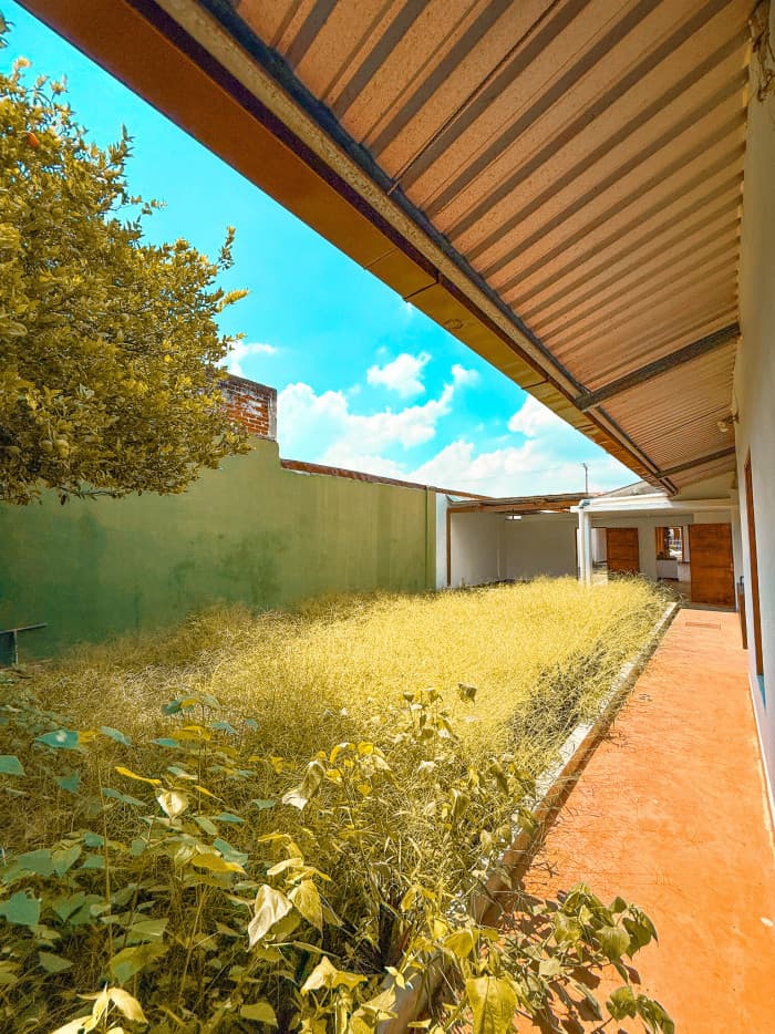 Casa comercial sobre Paseo El Carmen en Santa Tecla - foto 11