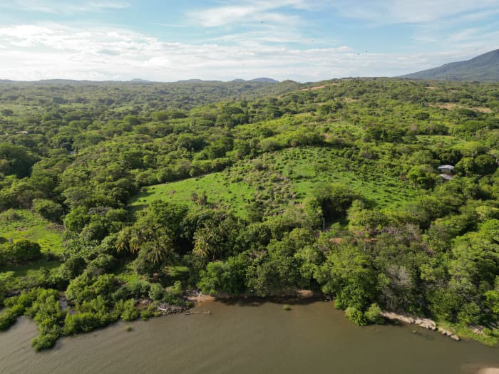 Terreno con vista al mar en La Unión El Salvador - foto 4