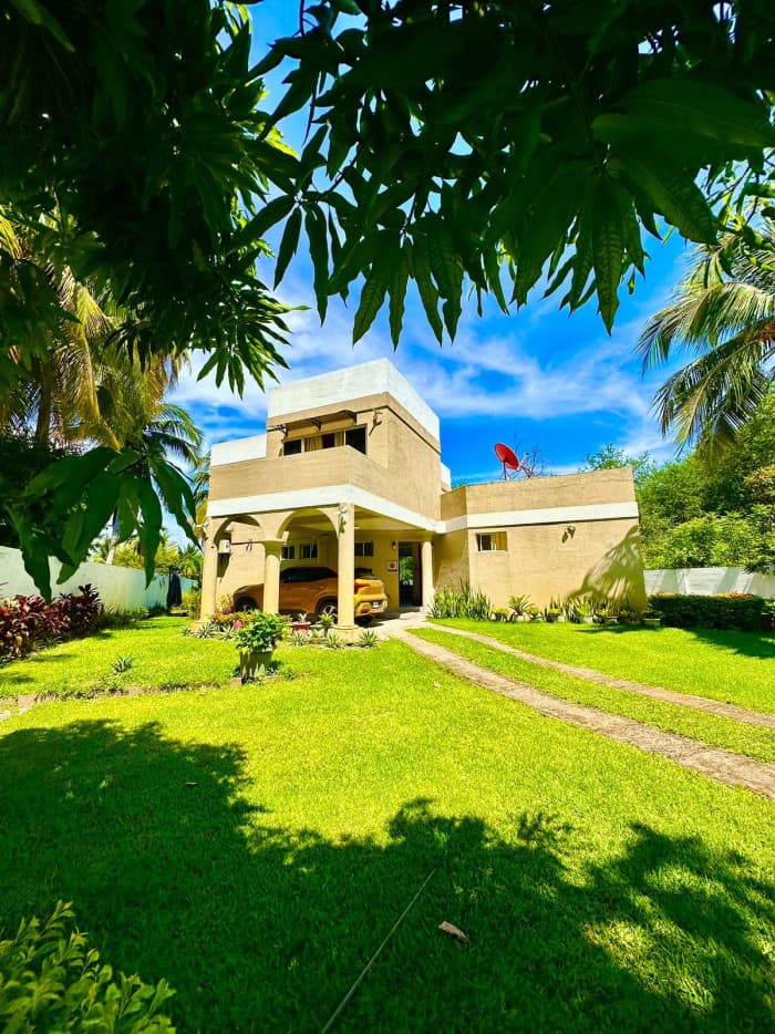 Casa amueblada con muelle propio en la Costa del Sol - foto 3