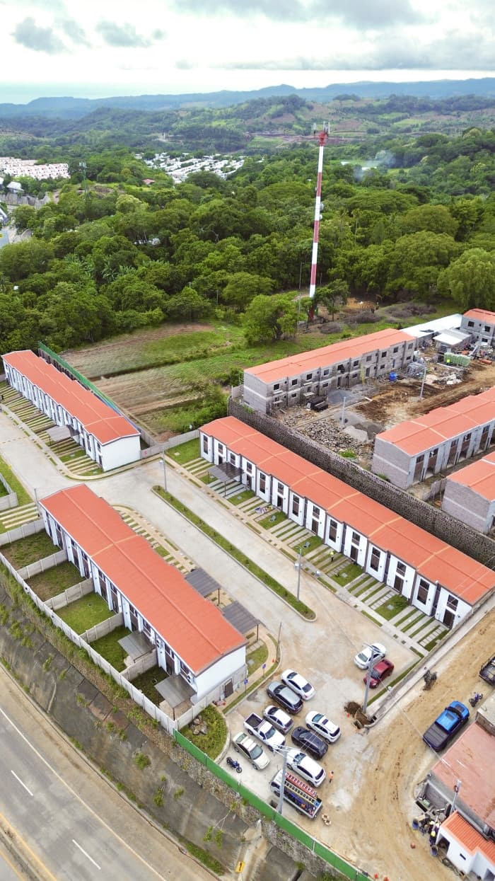 Casa a estrenar en venta en Premier Zaragoza - foto 2