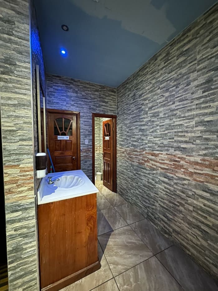 Edificio 3 niveles en venta Congo Santa Ana - foto 10