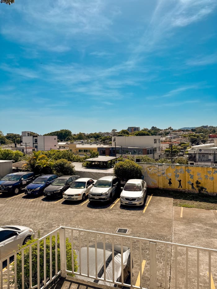 Alquilo propiedad de uso comercial Antiguo Cuscatlán - foto 13