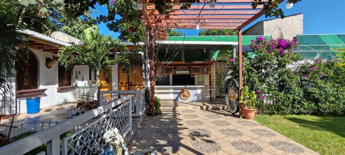 Propiedad comercial con ingresos mensuales de $1,200  - foto 5