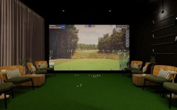 Apartamentos con vista al mar en San Blas Surf City - Golf Simulator game room