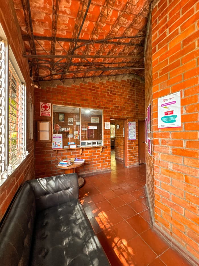 Alquilo propiedad de uso comercial Antiguo Cuscatlán - foto 4
