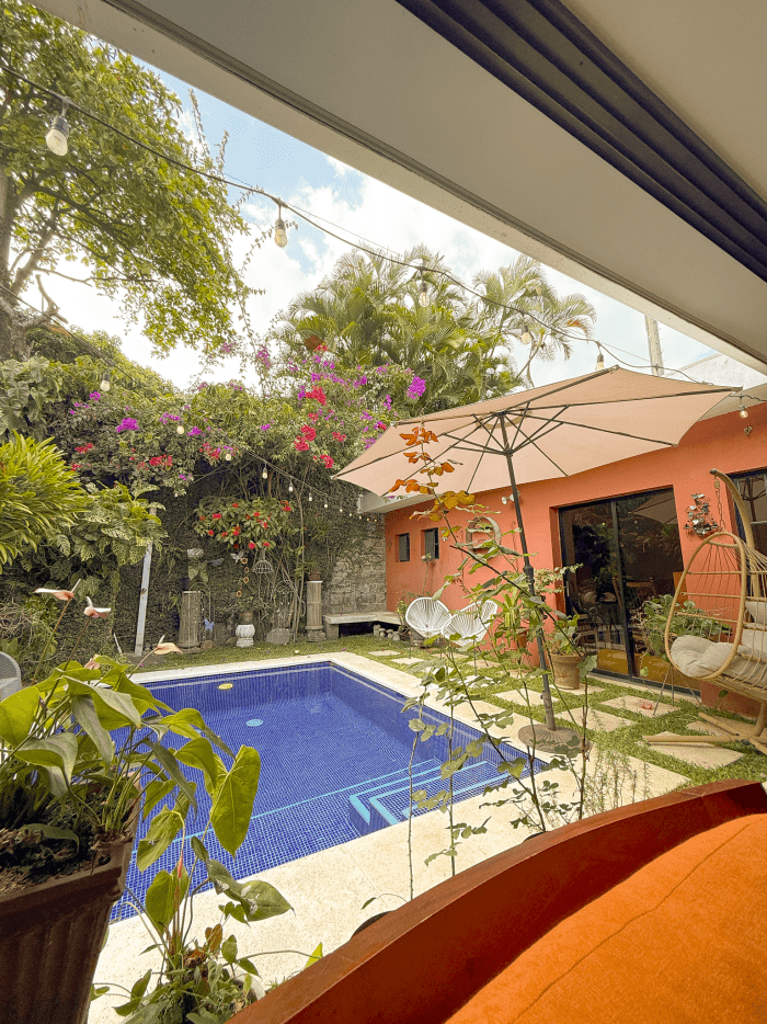 Casa en venta en Residencial Utila Santa Tecla - Área de piscina