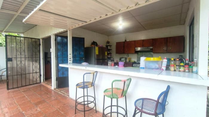 Casa en venta en el centro de Tamanique La Libertad - Cocina