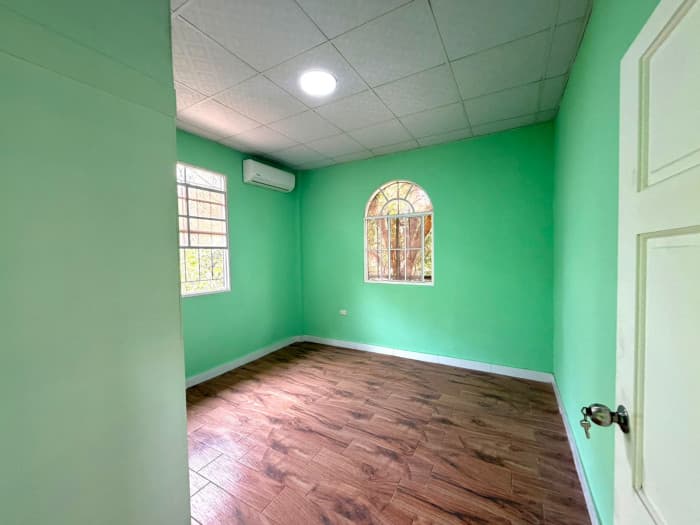 Alquilo apartamento en segundo nivel San Luis Talpa - foto 10