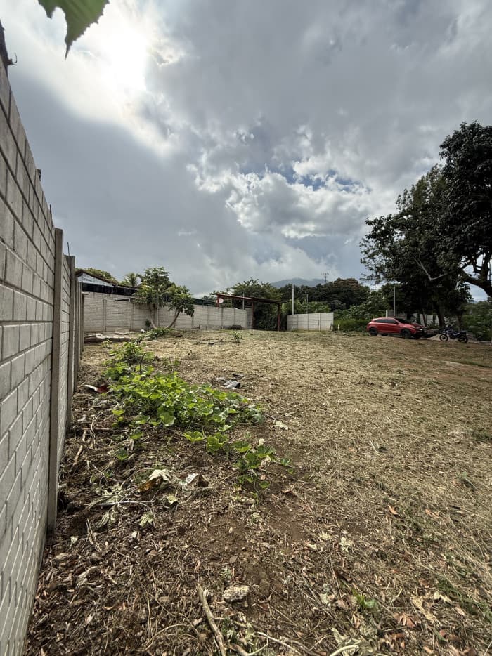 Terreno en venta en el centro de Salcoatitán - foto 2