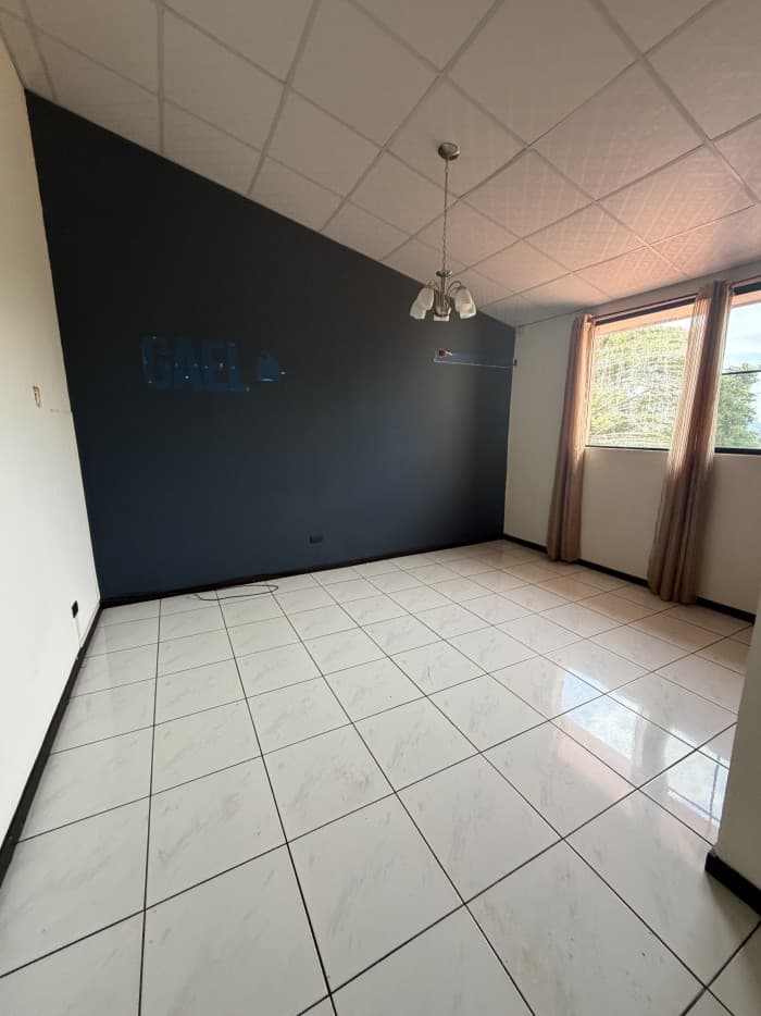 Casa en venta con uso comercial en Antiguo Cuscatlán - foto 20