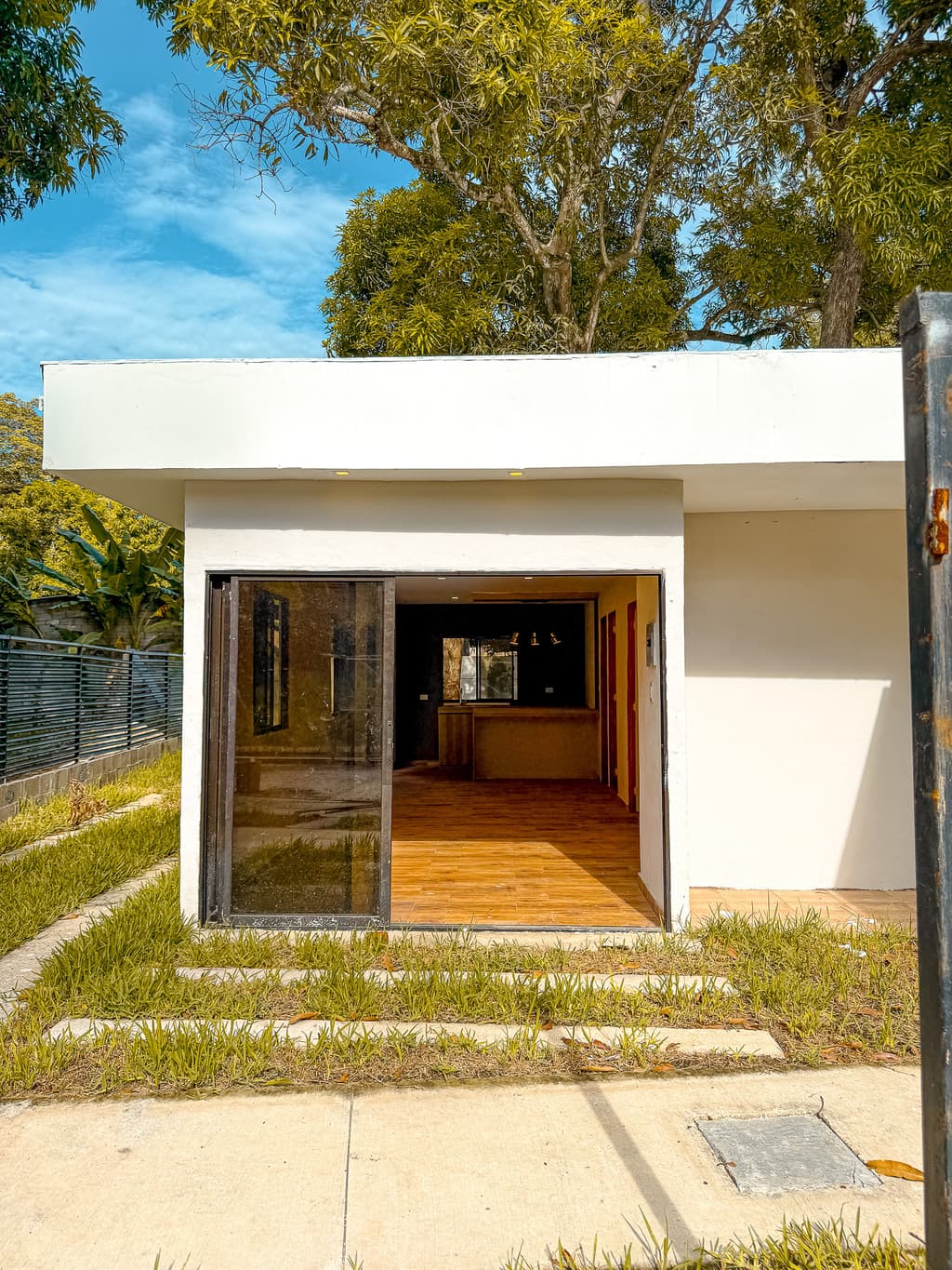 Casa nueva en venta cerca del Estero de Jaltepeque - foto 1