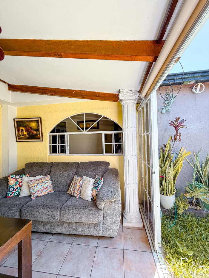 Casa en venta con jardín en Buena Vista 1 Santa Tecla - foto 6