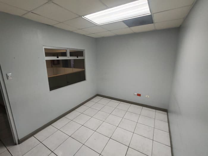 Oficina en alquiler en San Antonio Abad 500 metros - foto 5