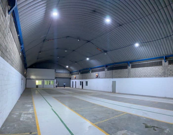 Alquiler bodega en zona industrial Siemens Santa Elena - foto 5