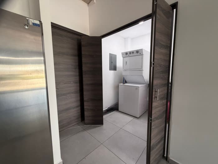 Apartamento amueblado en Park Tower Nuevo Cuscatlán - Area de lavado