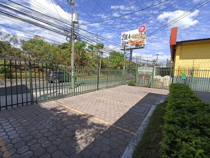 Alquiler bodega en zona industrial Siemens Santa Elena - foto 15