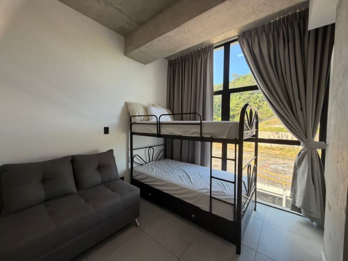 Apartamento amueblado en Park Tower Nuevo Cuscatlán - Habitación