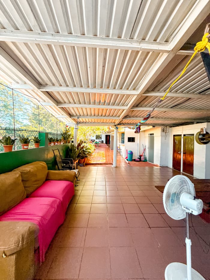 Casa en venta en el centro de Tamanique La Libertad - foto 10