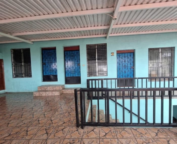 Casa en venta en el centro del Puerto de La Libertad - foto 11