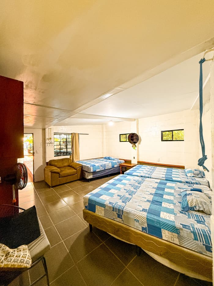 Casa en venta en el centro de Tamanique La Libertad - foto 11